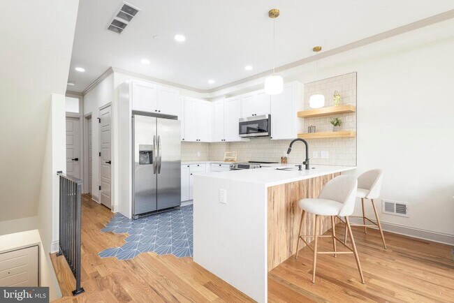 3116 Clifford St in Philadelphia, PA - Building Photo - Building Photo