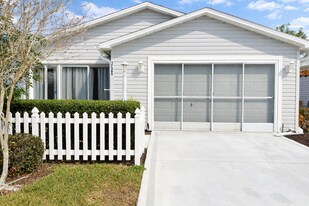 17385 SE 82nd Pecan Terrace in the Villages, FL - Building Photo