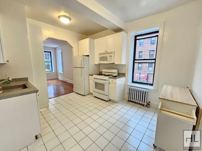 property at 243 E 38th St
