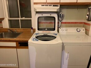 19 Webb Ave in Ocean Grove, NJ - Building Photo - Building Photo