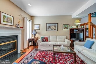 71 Amity Dr in Chesterbrook, PA - Building Photo - Building Photo