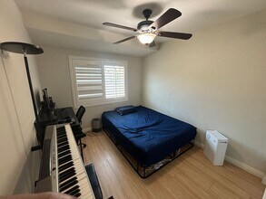 14200 Polk St in Sylmar, CA - Building Photo - Building Photo