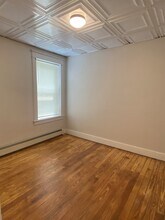 104 3rd Ave in Watervliet, NY - Building Photo - Building Photo