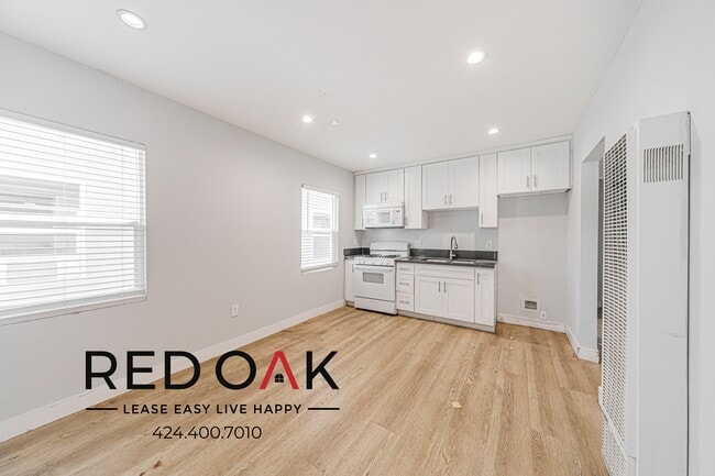 property at 6433 S Victoria Ave