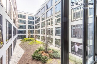 5050 N Broadway, Unit FL3-ID380 in Chicago, IL - Foto de edificio - Building Photo