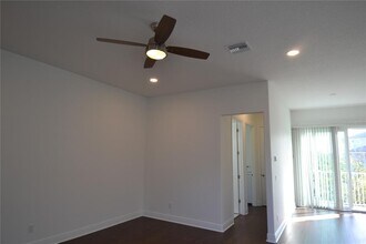 5732 Biscayne Ct in New Port Richey, FL - Building Photo - Building Photo