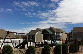 Waterford Village Apartments in Barboursville, WV - Building Photo - Building Photo