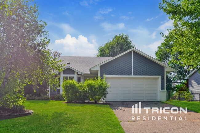 property at 4448 Hamilton Dr