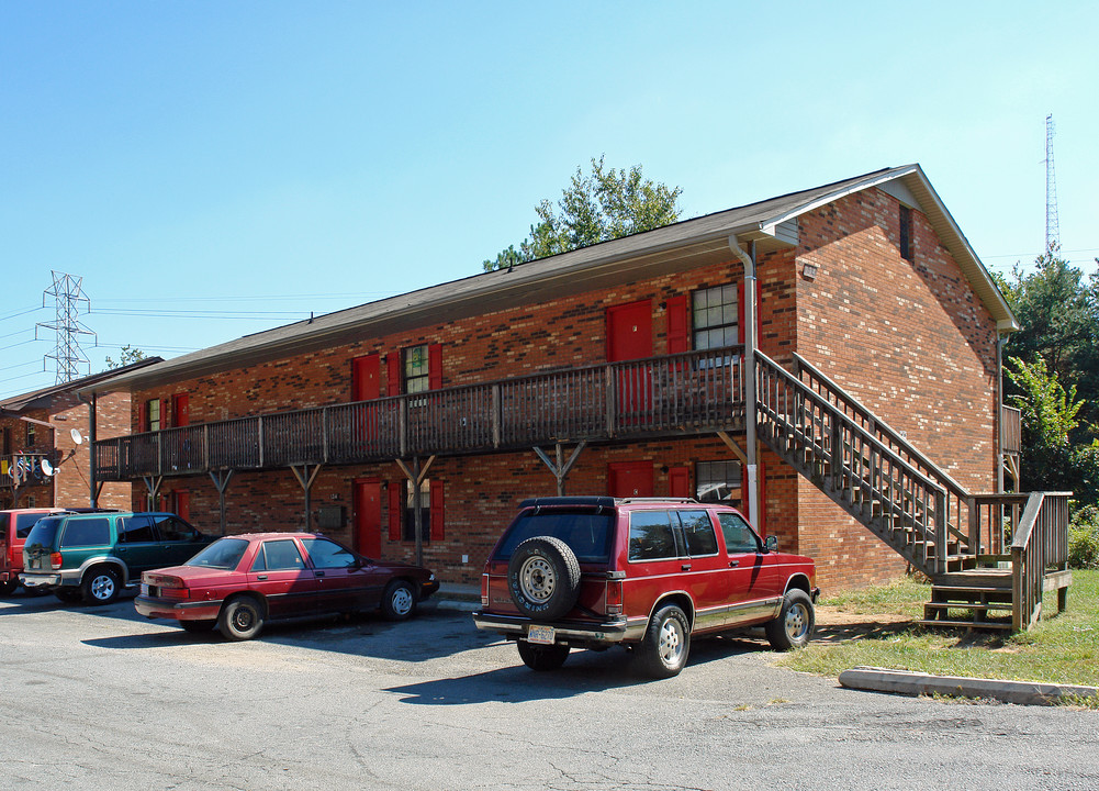 134 Weatherwood Ct in Winston-Salem, NC - Building Photo