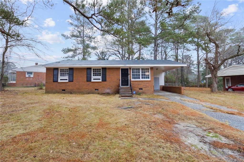 1445 Thelbert Dr in Fayetteville, NC - Building Photo