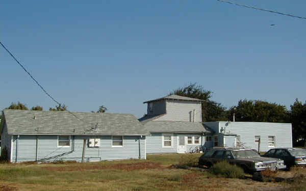 15901 6th St in Lathrop, CA - Foto de edificio