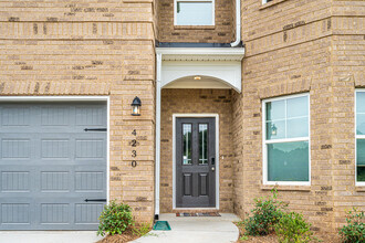 4230 Textile Ln in Huntsville, AL - Building Photo - Building Photo