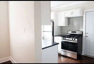 4216 N Clark St in Chicago, IL - Building Photo - Building Photo