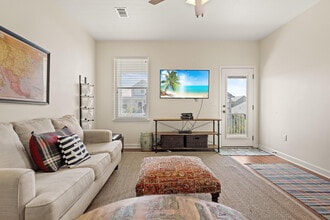 4555 Grand Key Loop W in Destin, FL - Building Photo - Building Photo