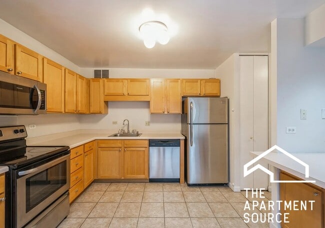 211 E Ohio St, Unit 1909 in Chicago, IL - Foto de edificio - Building Photo