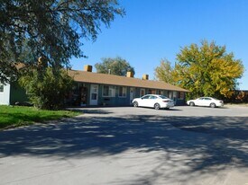 3292 Lombardy Ln in Clifton, CO - Building Photo