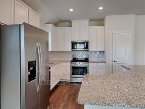 11200 Glover Ln in Aubrey, TX - Building Photo - Building Photo