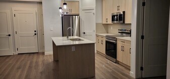40-440 Sage Hill Walk NW in Calgary, AB - Building Photo