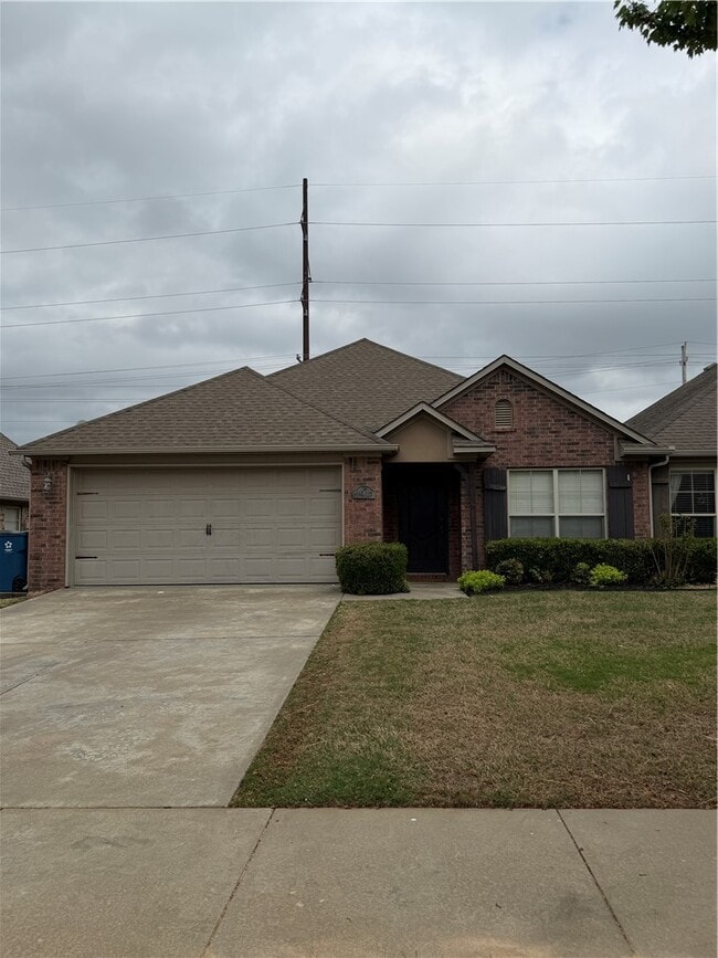 property at 1907 SW Stonegrove Rd