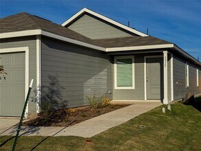 3915 Selawik St in Sherman, TX - Building Photo - Building Photo