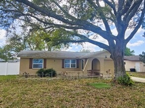 12218 Shadow Ridge Blvd in Hudson, FL - Building Photo - Building Photo