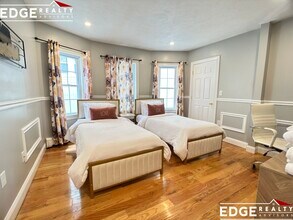 59 Myrtle St, Unit 2 in Watertown, MA - Building Photo - Building Photo