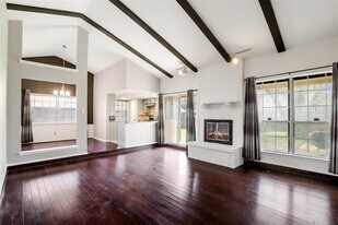 2736 Meadow Harvest Ln in Dallas, TX - Building Photo