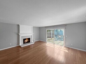 15255 Socorro Way in San Diego, CA - Building Photo - Building Photo
