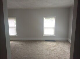 718 Tompkins St, Unit 718 Tompkins in Syracuse, NY - Building Photo