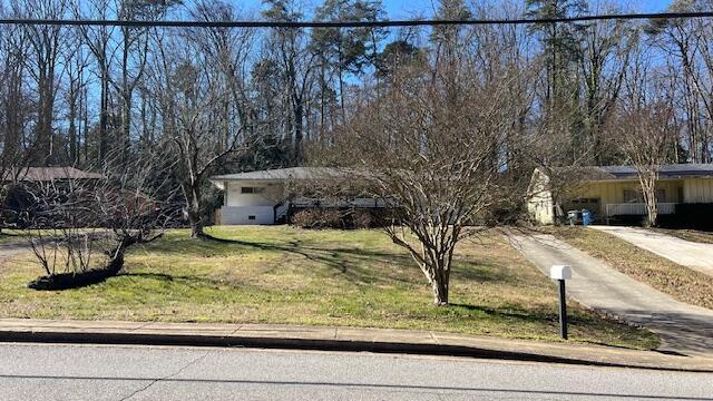 property at 1921 Hixson Pike