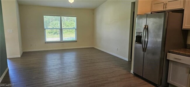 property at 6004 S Moss Cir