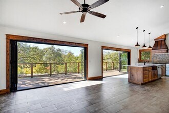 108 Hub Dr in Wimberley, TX - Building Photo - Building Photo