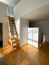 3544 W Palmer St, Unit C in Chicago, IL - Building Photo - Building Photo