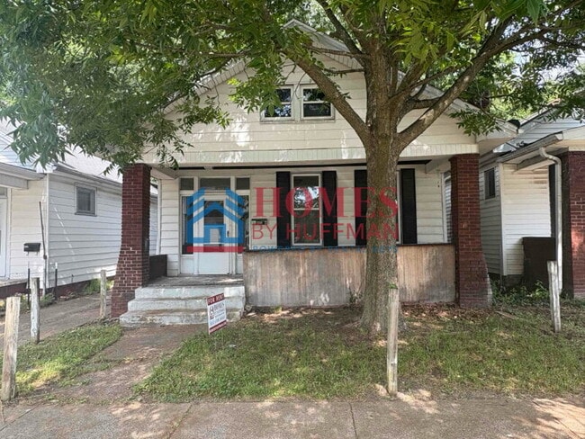 property at 1622 Shadewood Ave