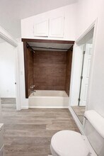 934 Washington Ave, Unit 1 in Newport, KY - Foto de edificio - Building Photo