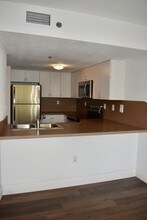55 E 4th St, Unit Unit # 303 in Hialeah, FL - Building Photo - Building Photo