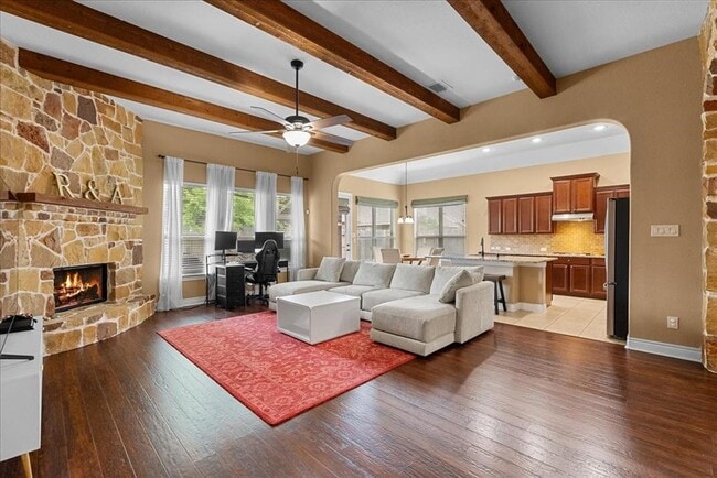 321 Westwood Dr in League City, TX - Building Photo - Building Photo