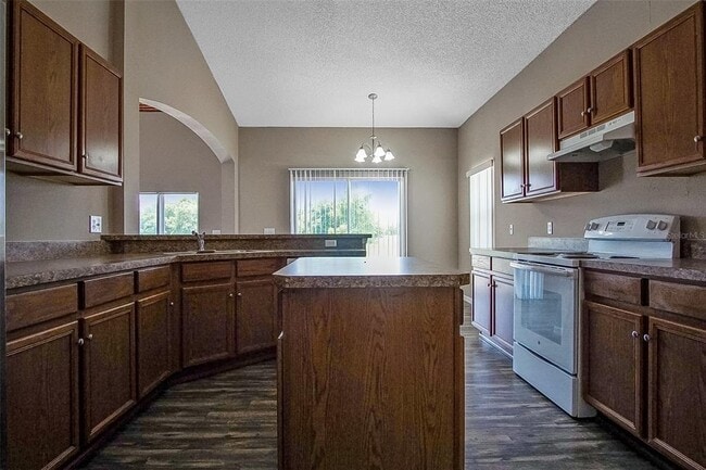 1347 Nelson Park Ct in Kissimmee, FL - Building Photo - Building Photo