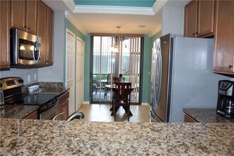 10044 Siesta Bay Dr in Naples, FL - Building Photo - Building Photo