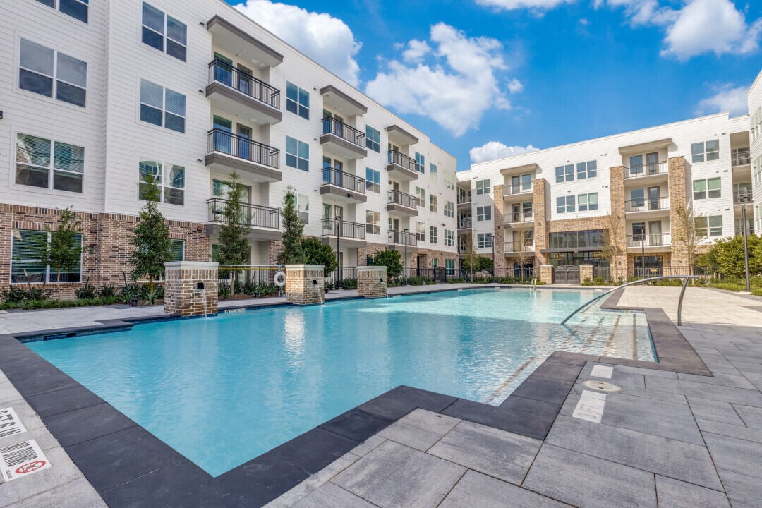 The Oaks in Humble, TX - Building Photo