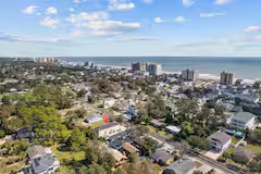 1508 Hillside Dr S in North Myrtle Beach, SC - Building Photo