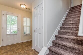 2740 Mayfair Dr in Cumming, GA - Building Photo - Building Photo