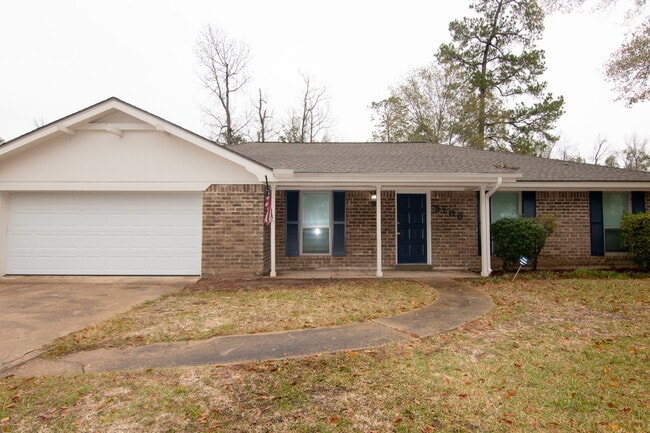 property at 5108 Twin Oaks St