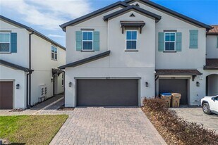 4377 Small Creek Rd in Kissimmee, FL - Building Photo