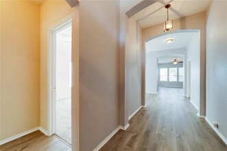 13265 Berrywood Trail in Fort Worth, TX - Foto de edificio - Building Photo