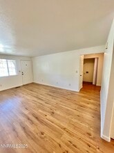 1501 Gault Way in Sparks, NV - Building Photo - Building Photo