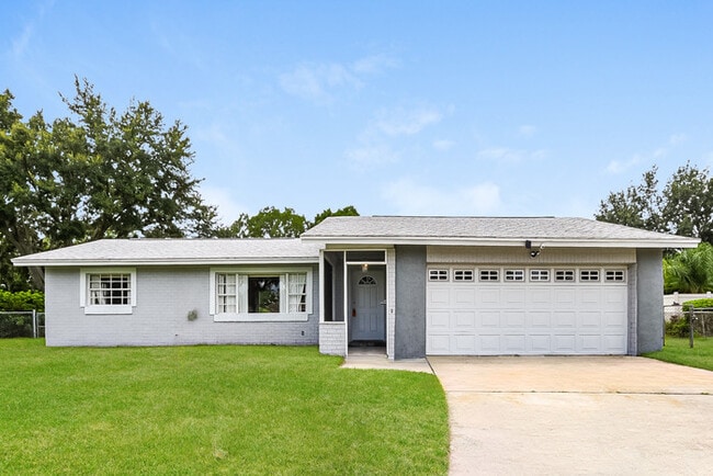 property at 1022 Saul Ct