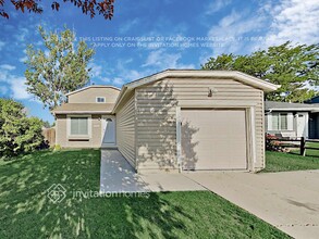 3869 S Uravan St in Aurora, CO - Building Photo - Building Photo