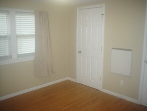 12777 Butternut Ave in Sand Lake, MI - Building Photo - Building Photo