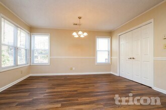 1971 Rocky Mill Ln in Lawrenceville, GA - Foto de edificio - Building Photo